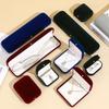 Scatola per Gioielli in Velluto con Fibbia Dorata per Collane, Anelli e Braccialetti