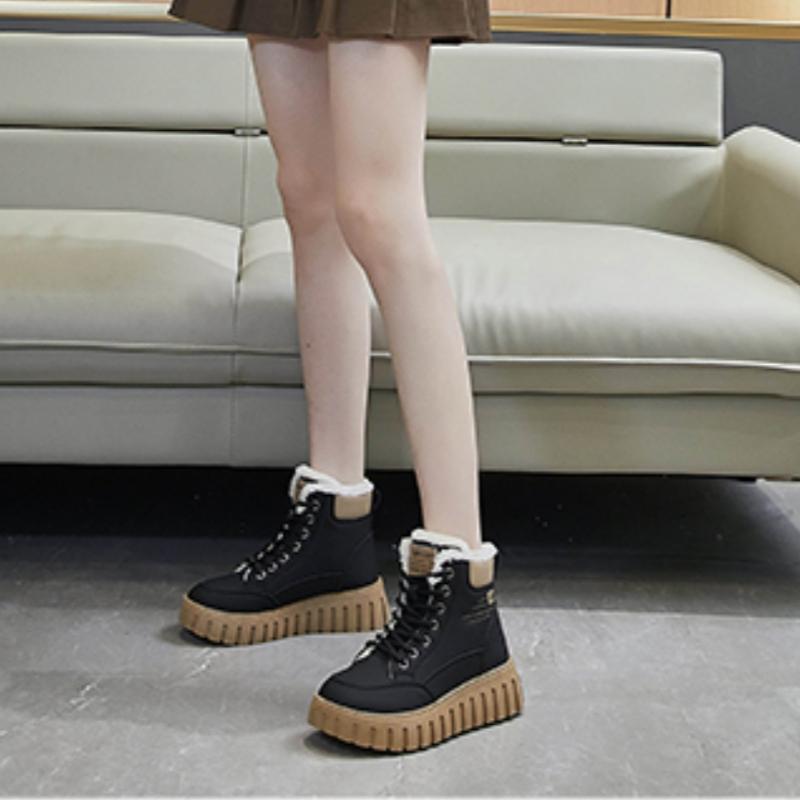 

Зимние новые стильные удобные теплые модные короткие ботинки простые нескользящие на шнуровке тонкие повседневные спортивные ботинки для верховой езды ботинки на платформе 38