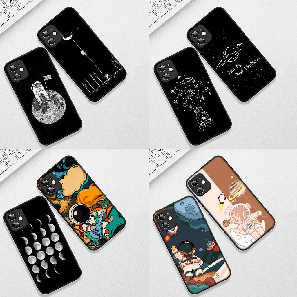Cover for Samsung Galaxy A05 A06 A14 A50 A51 A52 A12 A13 A17 A70 A07 A25 A26 A56 A23 M53 Case Creative Design Art Astronaut Moon