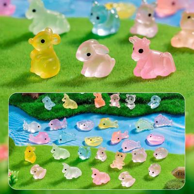 50/100Pcs Resin Miniature Animal Figures Glow In The Dark Tiny Bear Rabbit Fish Ornament Micro Landscape for Garden Aquarium Dollhouse Home Decor