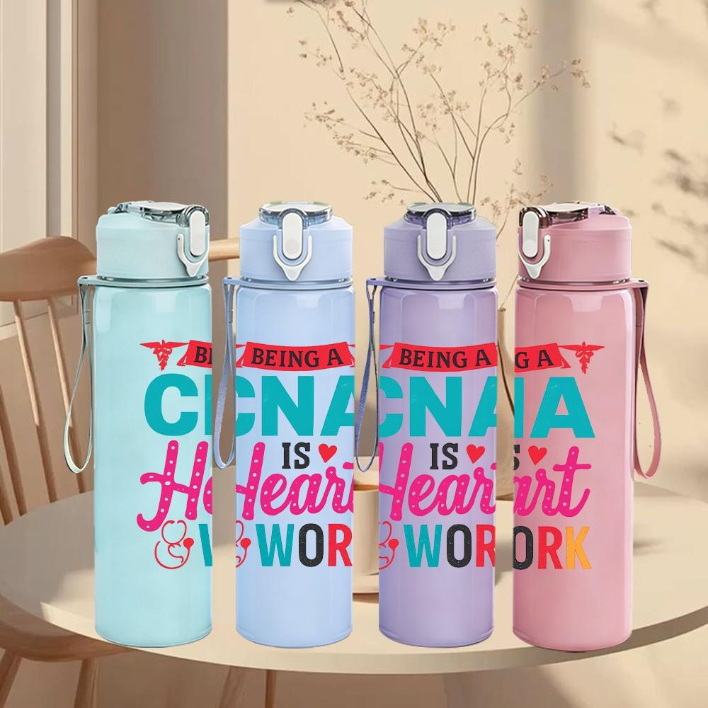 1PC CNA Heart Work Color Letter 750ml Color Plastic Sports Water Bottle Leakproof Flip Straw Lid Suitable for Sports Office Home Use
