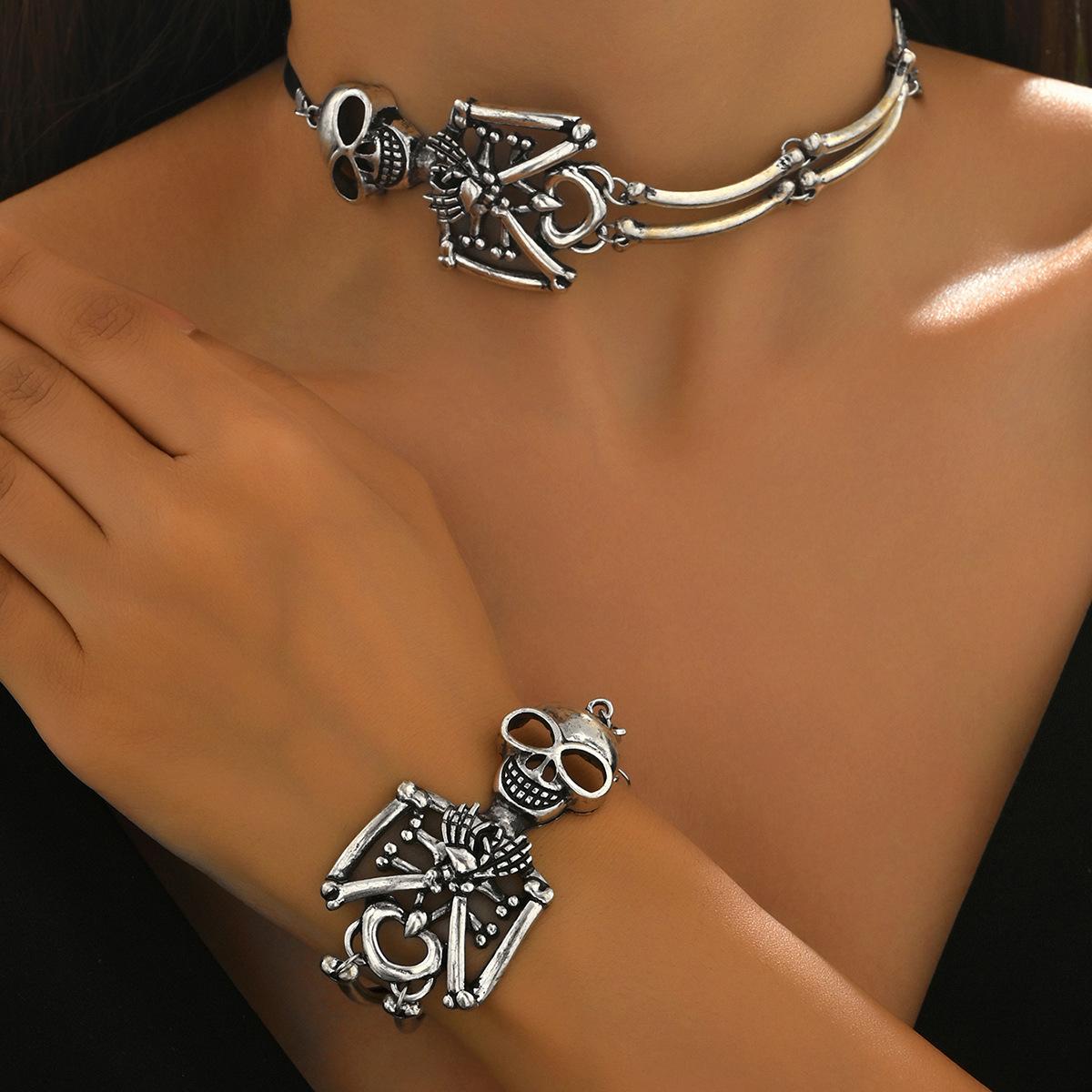 

Набор ожерелий Личность Дизайн черепа Модный браслет Универсальные украшения Хэллоуин XL5886