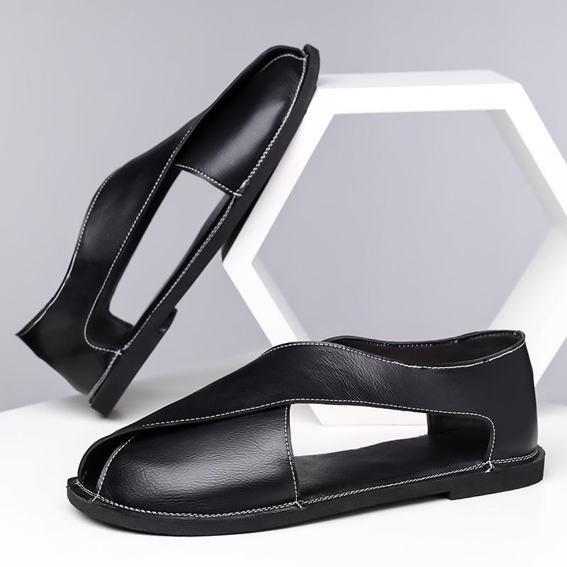 Fashion 2025 New Leather Sandals for Men Fashion Casual Retro Solid Color Hallow Driving Shoes Man Roman Designer Outwear Sandals Man