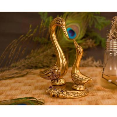 Öpüşen Kuğu Çifti Dekoratif Gösteri Parçası Metal Kuğu/Ördek Seti Heykeli Ev Masası Ofis Masası Dekorasyonu Gösteri Parçası - 6,35 cm  (Metal, Altın)