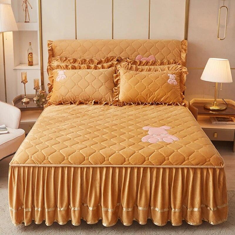 Solid Color Milk Velvet Winter Bedspread On The Bed Thick Home Bed Skirt-style Bed Sheets Cotton European-style Bed Spreads