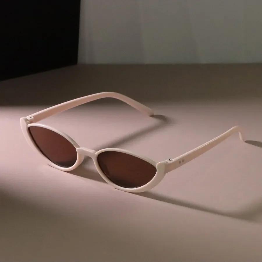 Retro Cat Eye Designer Sunglasses Small Frame Mirror Lens for Women Men Vintage Outdoor Sun Glasses Oculos De Sol