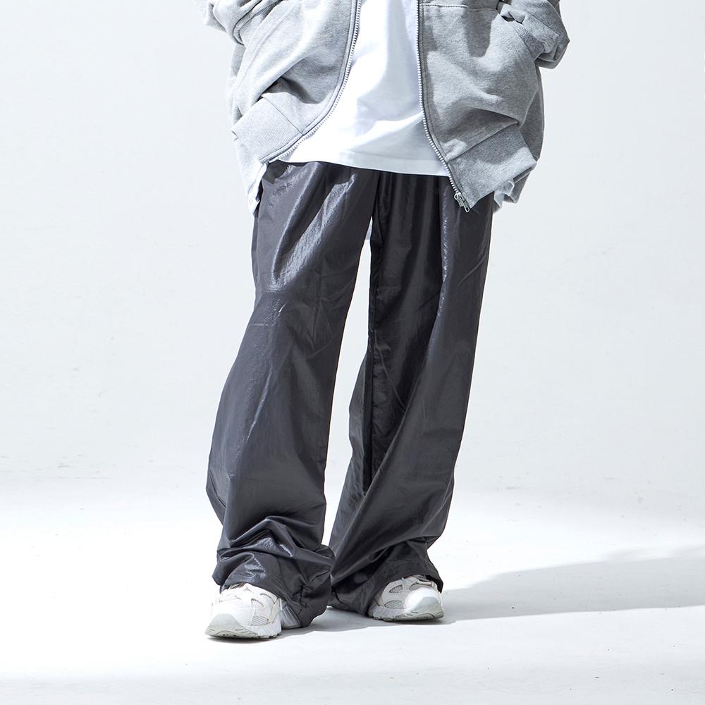 APOSTROPHE COMMA String Wide Coated Pants (Dark Grey)