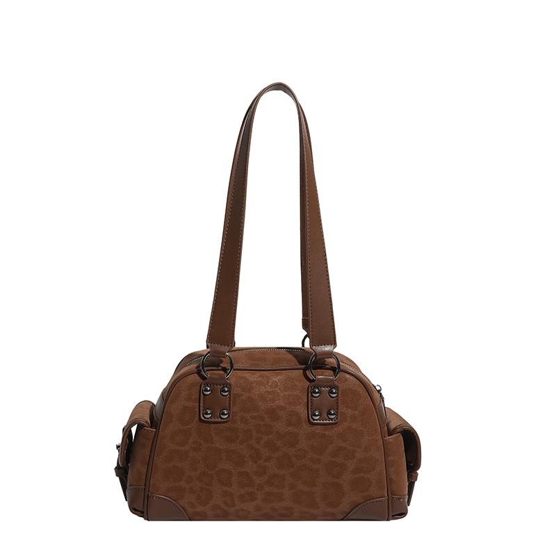 

Leopard Print Leather Duffel Bag Women s Fashion Shoulder Tote with Dual Handle and Stylish Design