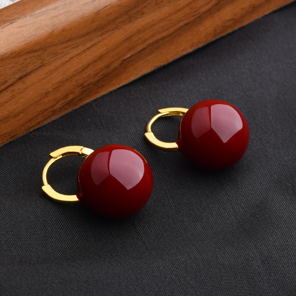New retro light luxury Ankola red ball stud earrings, ear buckles, personalized versatile and festive temperament earrings