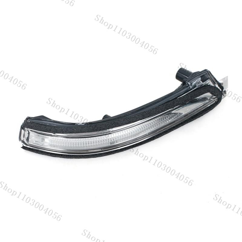 For Hyundai Elantra 2016 2017 2018 LED Car Rearview Mirror Light Turn Signal Lamp Door Lndicator Light 87614-F200 87624-F2000