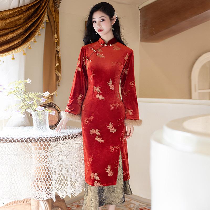 Red fishtail national style new Chinese long-sleeved cheongsam improved young women s high-end retro banquet dress autumn and winter S