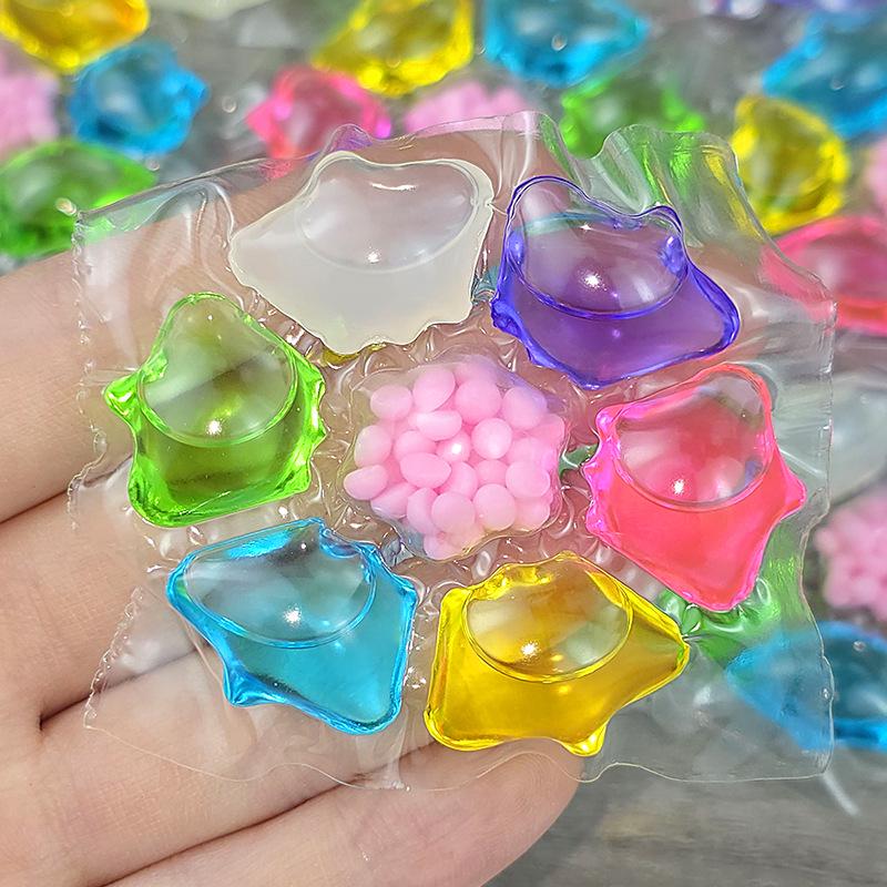 Seven-Chamber Laundry Pods (50 pcs) - Stain Removal, Softening, Long-Lasting Fragrance, Seven-in-One Laundry Balls.