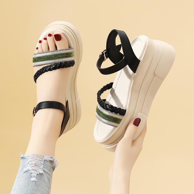 

Platform sandals women s new summer fashion high heel outer wear wedge heel high sense 33