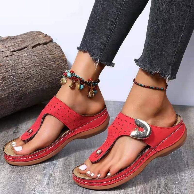 Flat-bottomed thick-soled women's cool slippers large size 4 thick-soled flip-flops shoes summer new wedge slippers