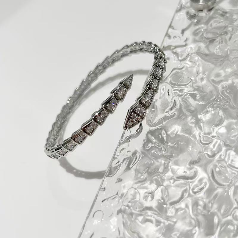 Stone Spirit Snake Light Luxurious Full Snake Bone Ring Spring Opening Fashion Ring for Women One Size(16-22CM)