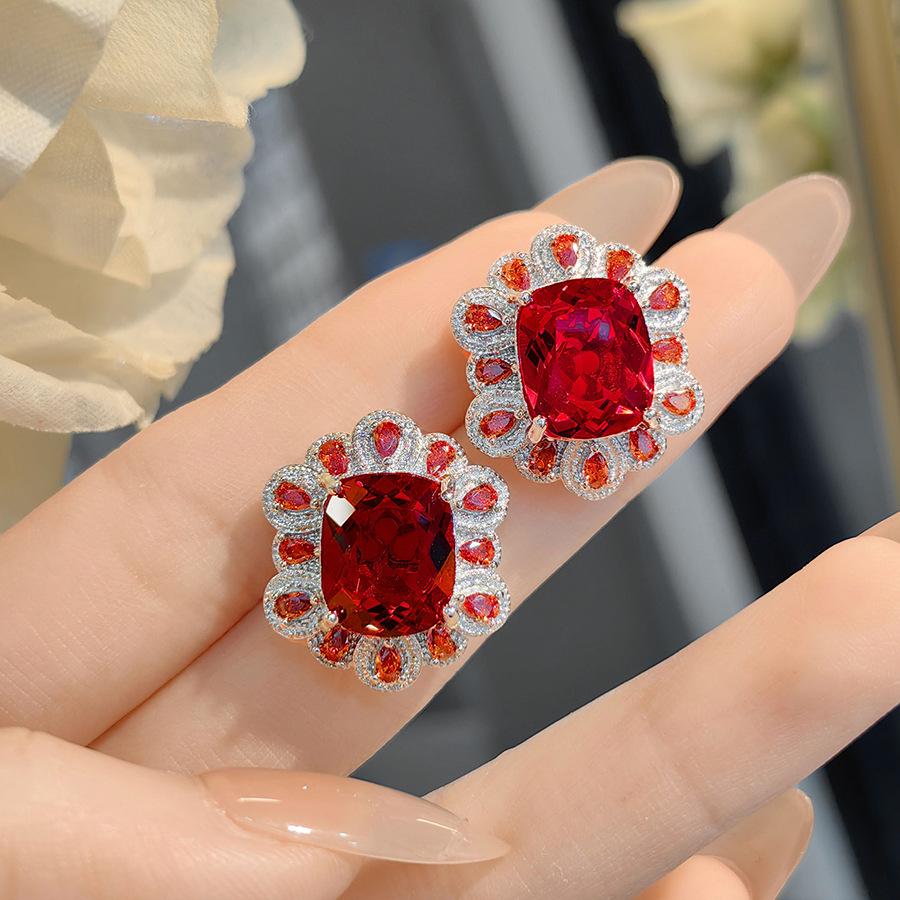 Simulation Royal Blue Treasure Pendant Necklace Pigeon Blood Red Earrings Set Emerald Female Stud Earrings Zircon Ring