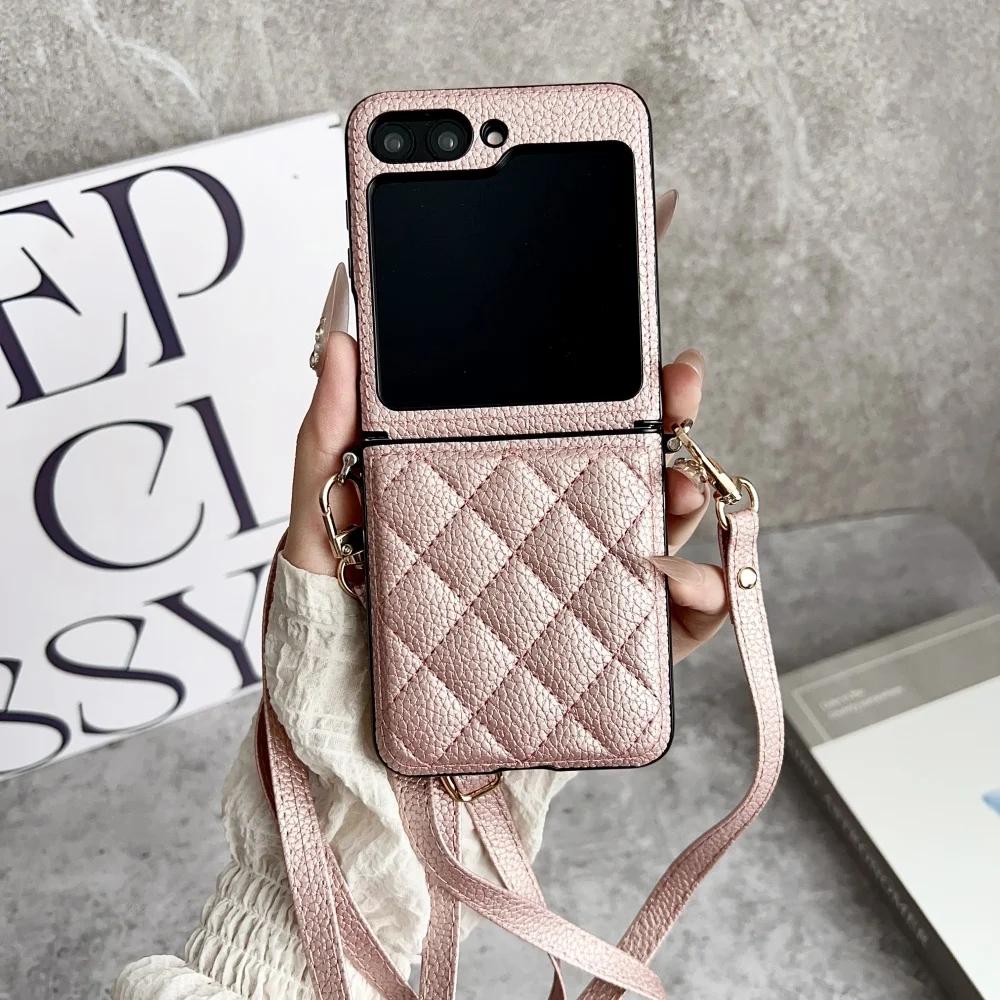 Custodia per telefono in pelle PU con motivo a griglia 3D alla moda per Samsung Galaxy Z Flip 7 6 5 4 Flip6 7FE con tracolla lunga a tracolla