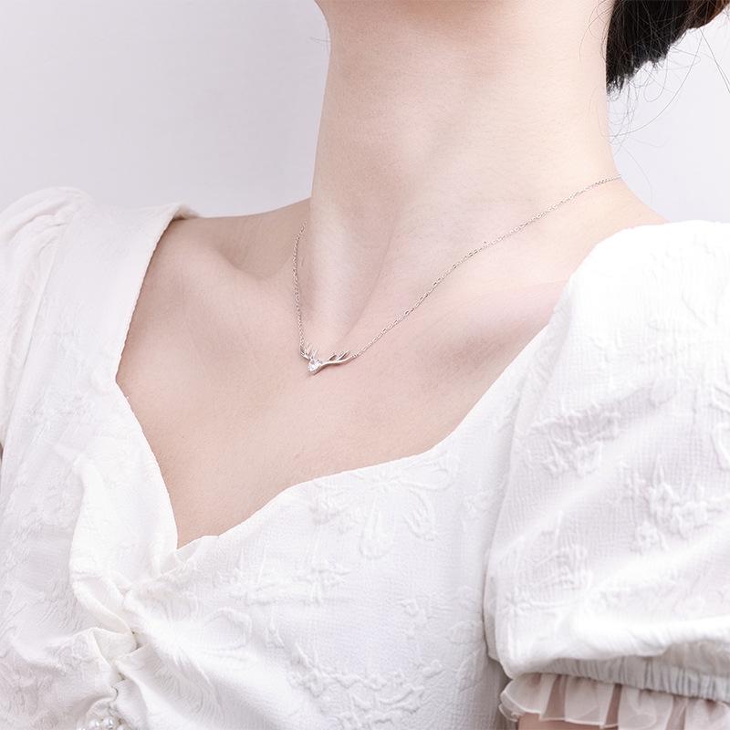Korean Style S925 Sterling Silver Reindeer Antler Necklace - Cute Christmas Pendant Clavicle Chain