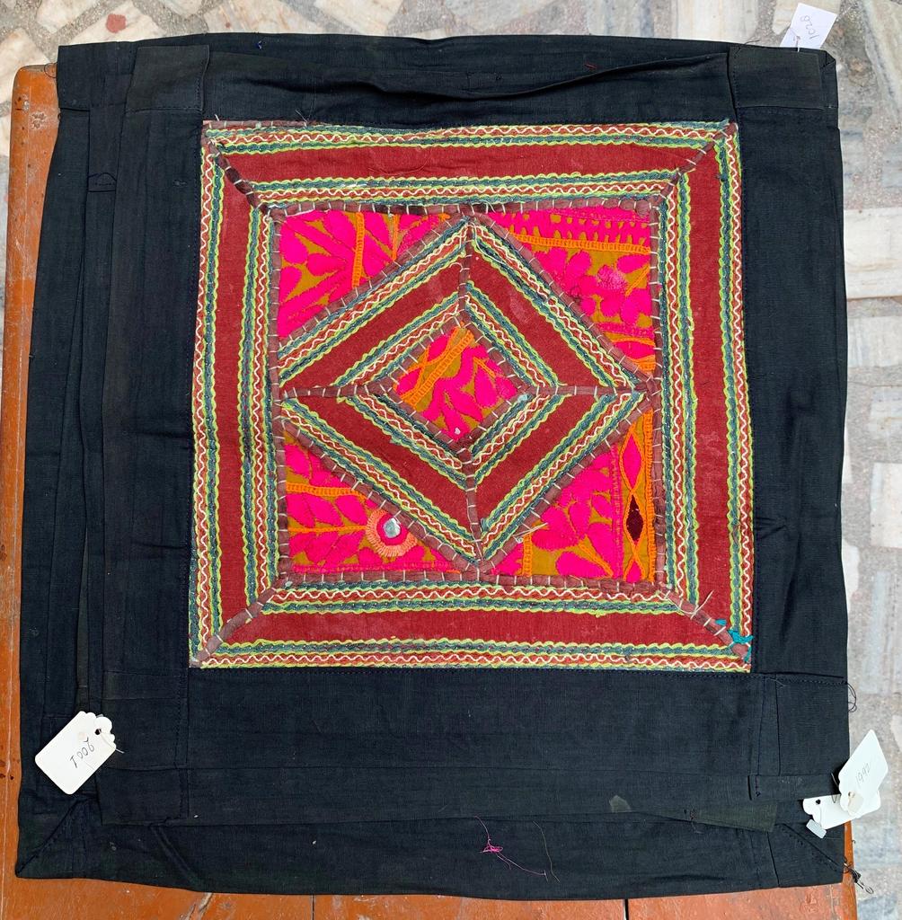 Vintage Altbestand Kissenbezug für Sofa - Ethnische Indische Patchwork-Stickerei