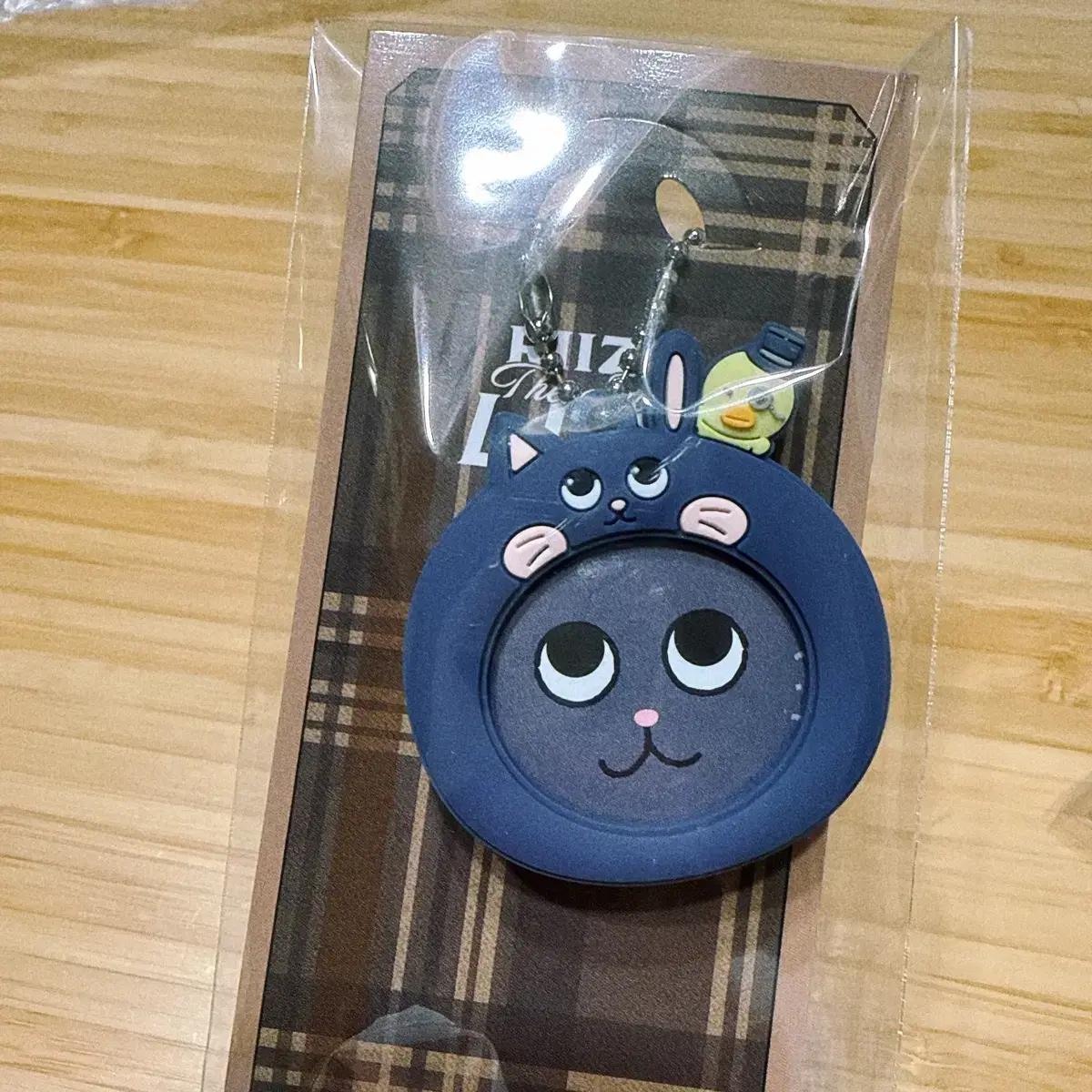 

Riize Japan Fanmeeting Goods Tonyangduk Can Badge Key Holder Wonbin 1