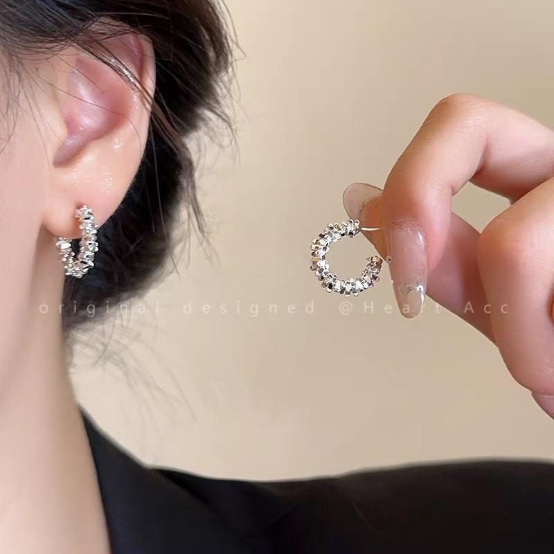 Geometric Minimalist Irregular Cool Style Earrings, Elegant and Fashionable, Suitable for All Occasions.