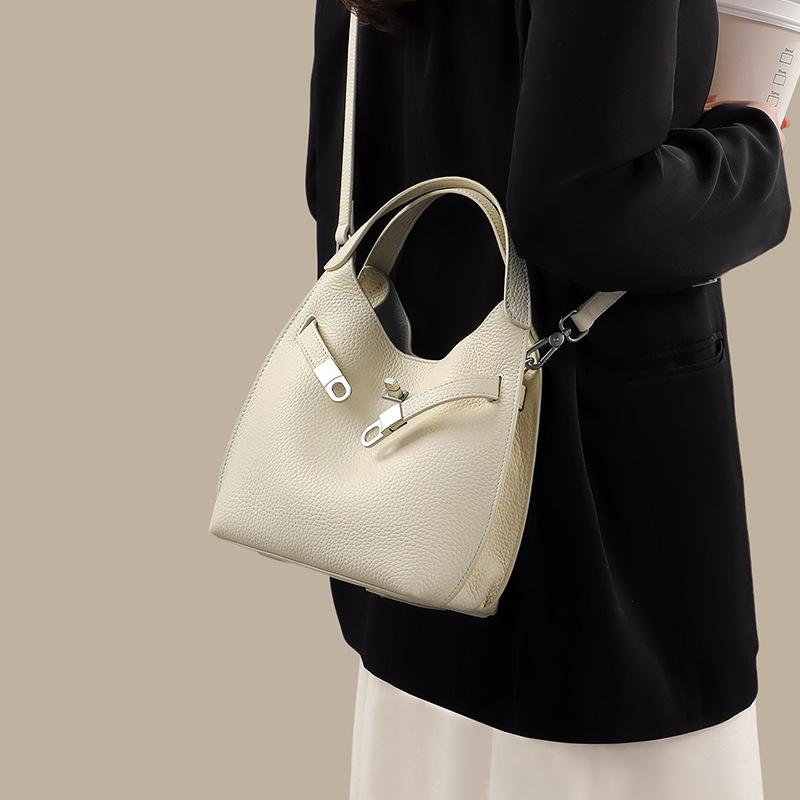 Bucket Bag Women's New Women's Bag Leather Portable Vegetable Basket Bag High-end Single Shoulder Messenger Bag
