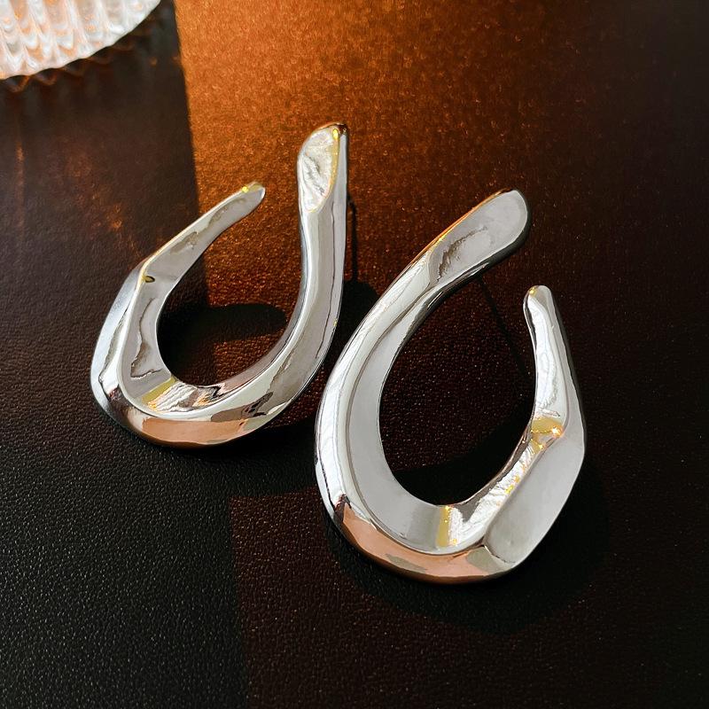 Exaggerated Metallic Geometric Silver Stud Earrings - Elegant & Versatile for Women