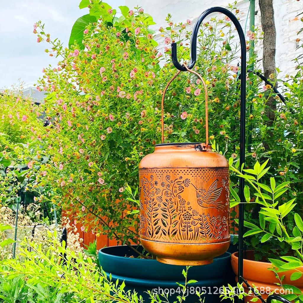 Top-Selling Waterproof Solar Garden Light: Retro Iron Sunflower Lantern