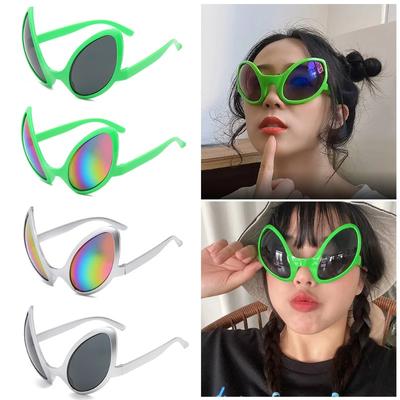 Alien Partybrille Lustige Sonnenbrille ET Sonnenbrille Feiertag Tanz Aliens Kostüm Alternative Formen Regenbogenfarbene Gläser Partyzubehör