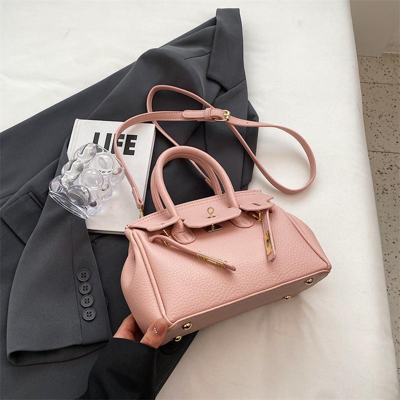 

Премиальная темпераментная сумка-мессенджер для通勤 женская 2025 новая сумка Kelly в стиле легкой роскоши в иностранном стиле универсальная сумка-мессенджер женская сумка Small (20 * 9 * 13) розовый
