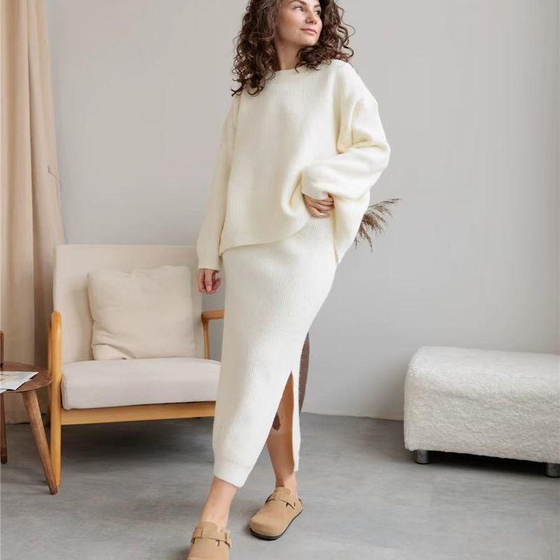 

Модный новый трикотажный костюм с юбкой с разрезом, вязаный свитер и комплект юбки Khaki One size