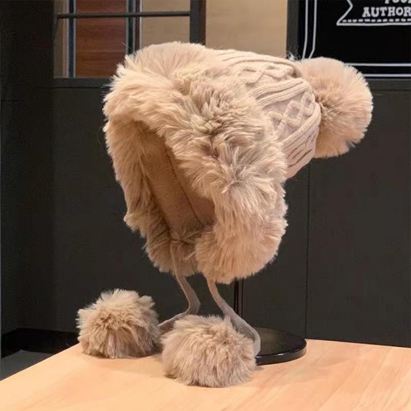 Autumn and Winter New Women's Hairball Plush Thermal Pullover Hat Student Cute Outdoor Cold-proof Fashion Knitted Wool Hat