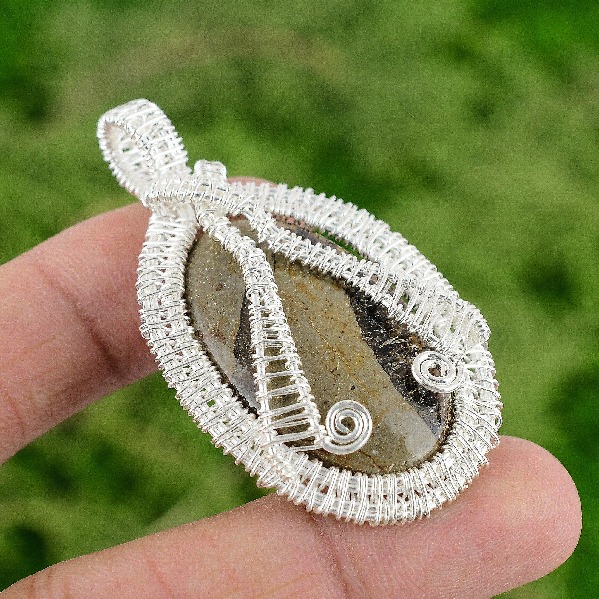 

925 Sterling Silver Oval Natural Septarian Bezel Wire Wrapping Daughter Pendant