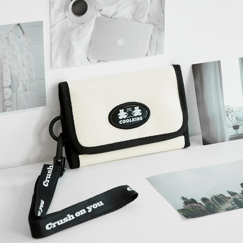 Cool Kids Necklace Wallet (Ivory) (28003065)