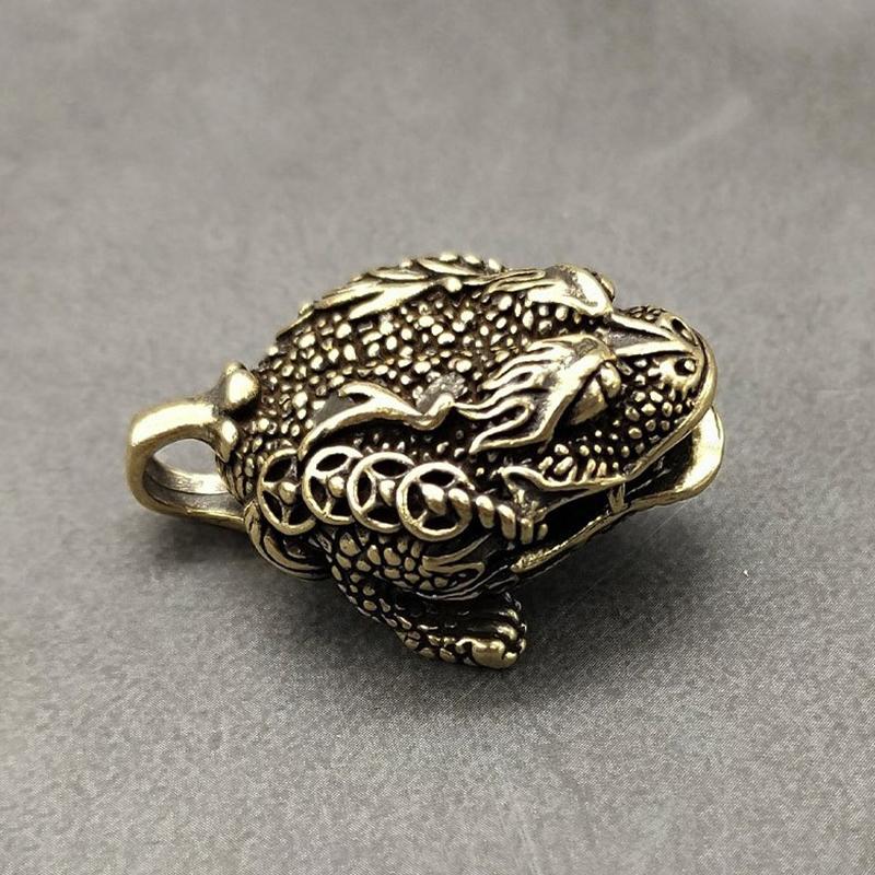 Retro Copper Three-foot Toad Bell Figurines Home Decorations Accessories Crafts Brass Feng Shui Tea Pet Desktop Ornament Decors
