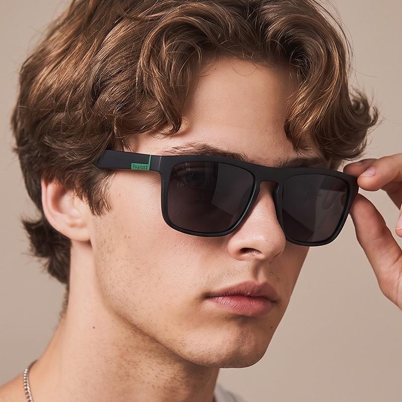 Retro square-frame polarized sunglasses, sports sunglasses for cycling, and stylish outdoor shades for men and women.