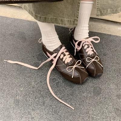 Autumn New Retro Versatile Light Shoes Design Sense Round Head Flat Shoes