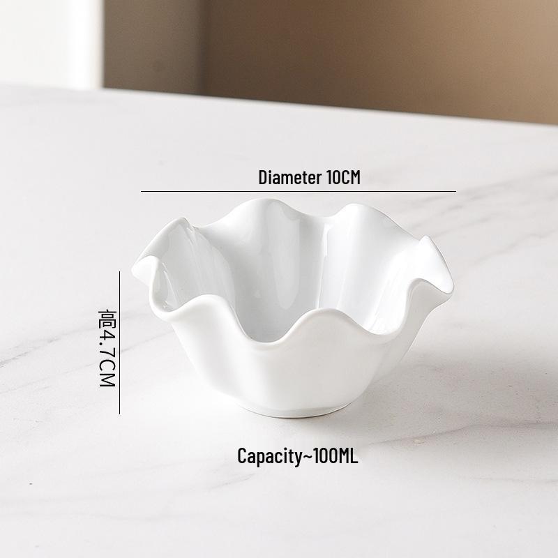 Flower-Shaped Ceramic Snack & Dessert Plate with Compartments for Fruit and Afternoon Tea