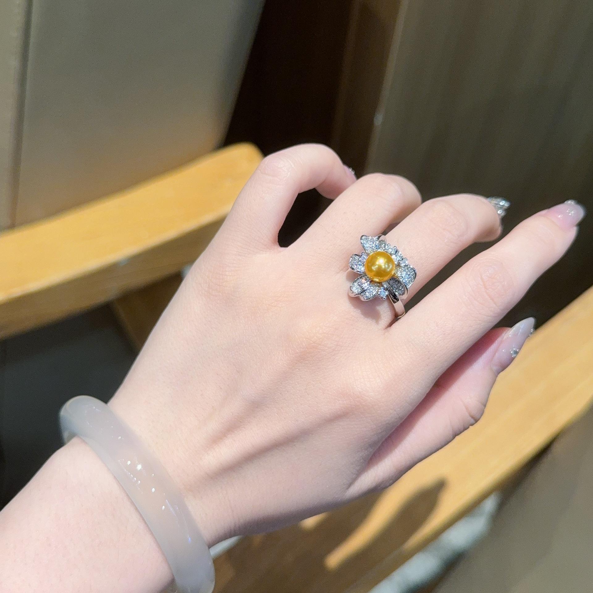

French Yellow Pearl Flower Ring Women S Cold Wind Light Luxury High-End Design Open Finger Ring Opening adjustable