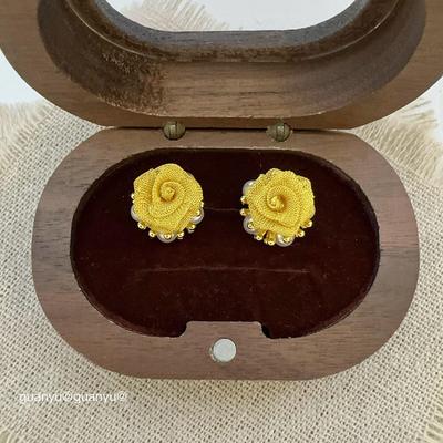 Exquisite Lace Metal Pearl Flower Earrings: Sweet, Cute, and Versatile for Women's Fashion