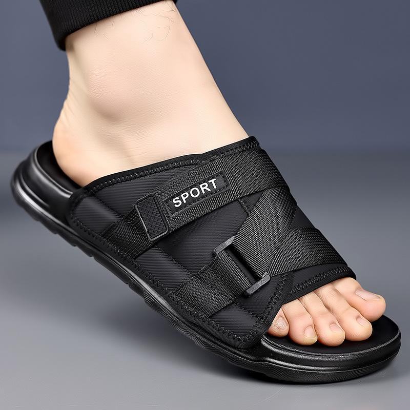 Fashion 2025 New Versatile Casual Sports Sandals for Men Soft-soled Designer Slippers for Men Summer Fashion Casual Beach Shoes Male