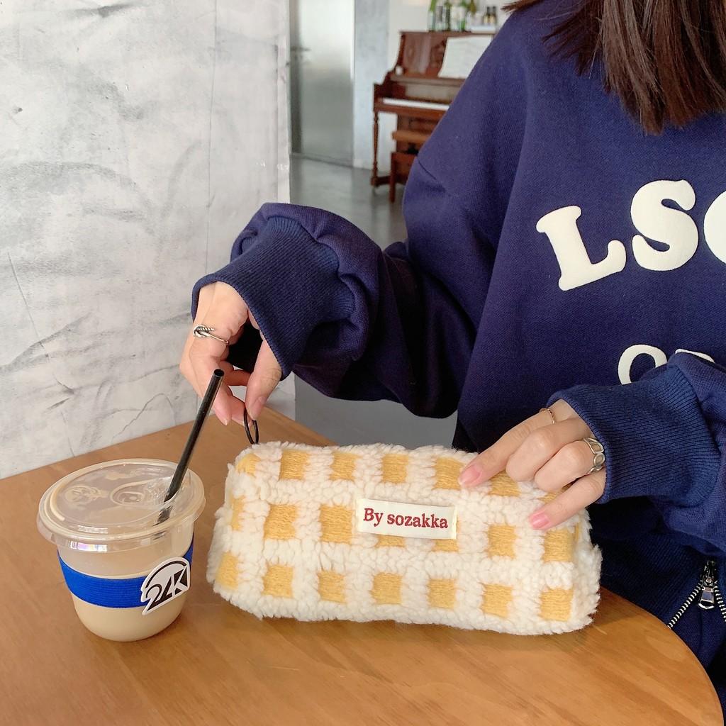 Grid Plush Simple Design Large Capacity Stationery Storage Bag For School