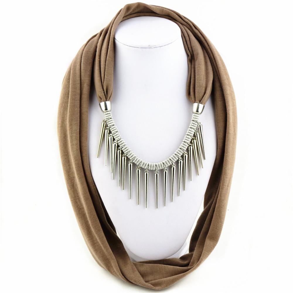 Stylish Fashion Scarf Necklace with Metal Spike Pendant – Elegant Infinity Scarf for Women, Boho Chic Statement Accessory