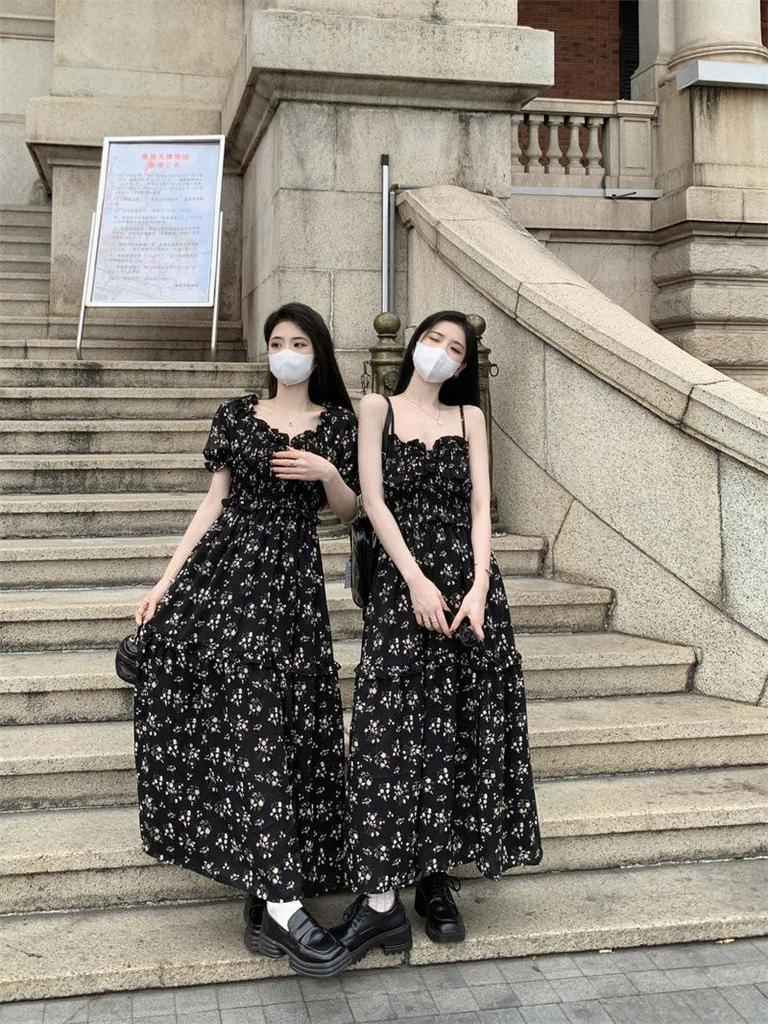 Chiffon Floral Summer Dress for Women - 2025 Design with Slimming Waist, Slit, and Square Neckline