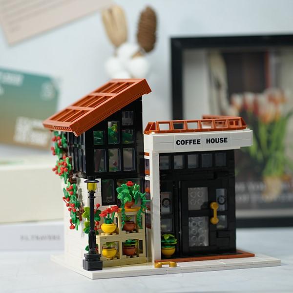 Modular City Coffee Shop Building Set with LED Lights - STEM Toy & Collector Model Kit for Kids and Adults, Perfect Holiday Gift 1512PCS no box