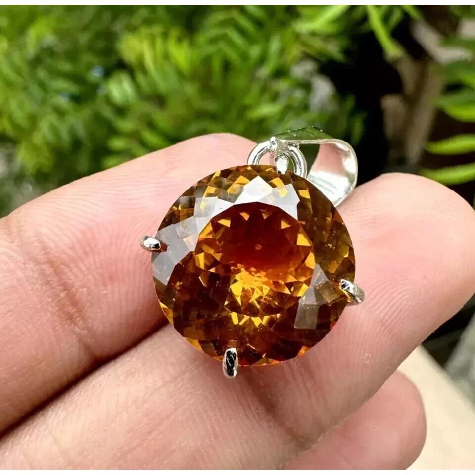Natural 26.85 Ct Ceylon Orange Sapphire Round Cut Certified Gemstone Pendant