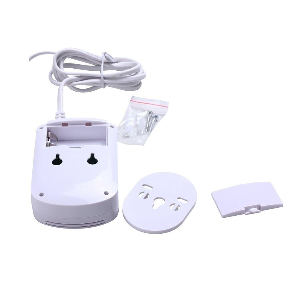 Independent Plug In Combustible Natural Gas Detector LCD Display Gas Leak Alarm with Voice Warning Alarm Sensor