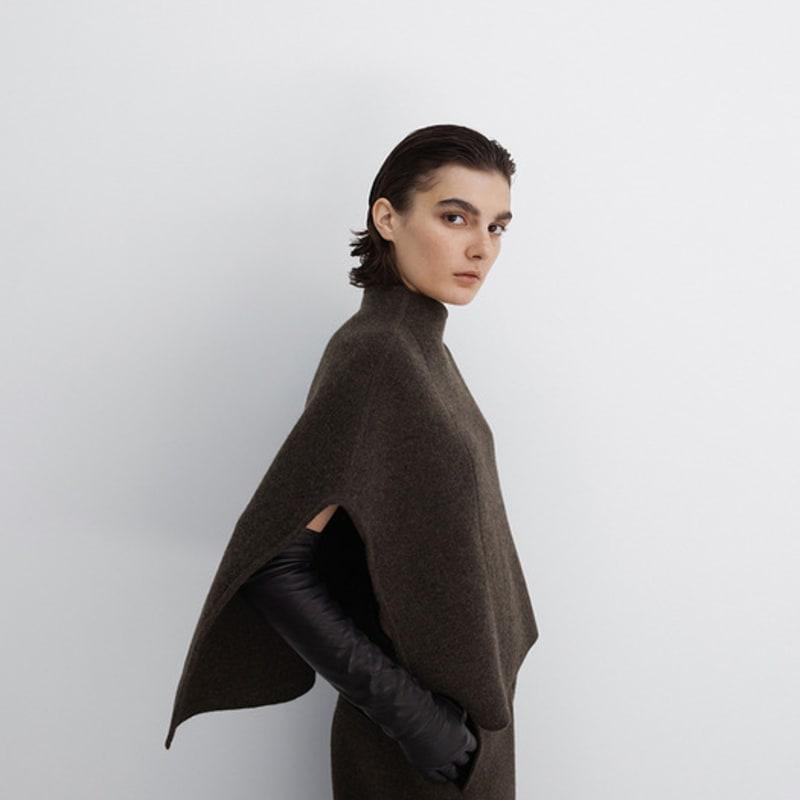 EMBRACE COLLECTION Super Fine Merino Asymmetric Neck Cape_Dark Olive