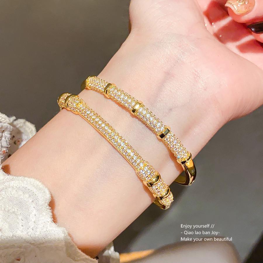18k Gold Plated Zircon Stone Round Cuff Bracelet For Women Fashion Accessories