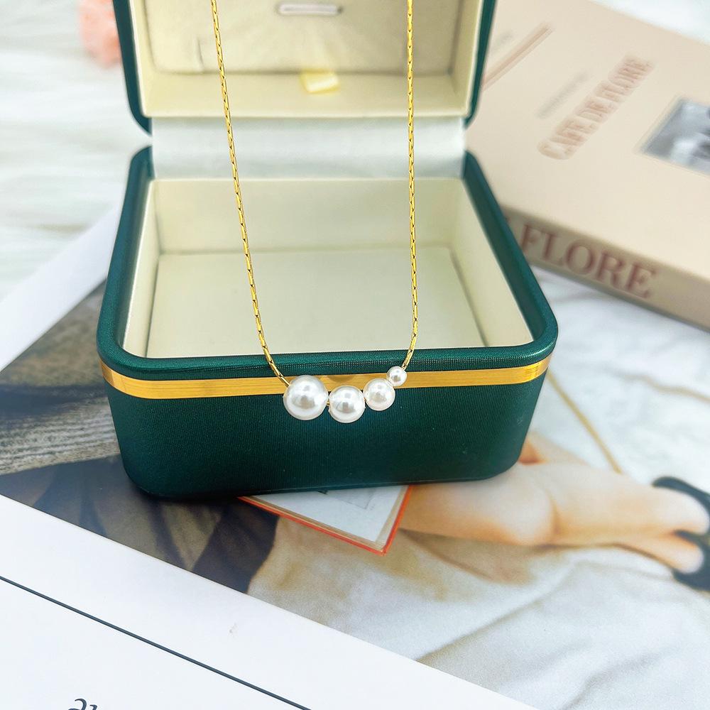 French Light Luxury Pearl Titanium Steel Snake Bone Necklace - Elegant, Summer Versatile, No-Fade Design